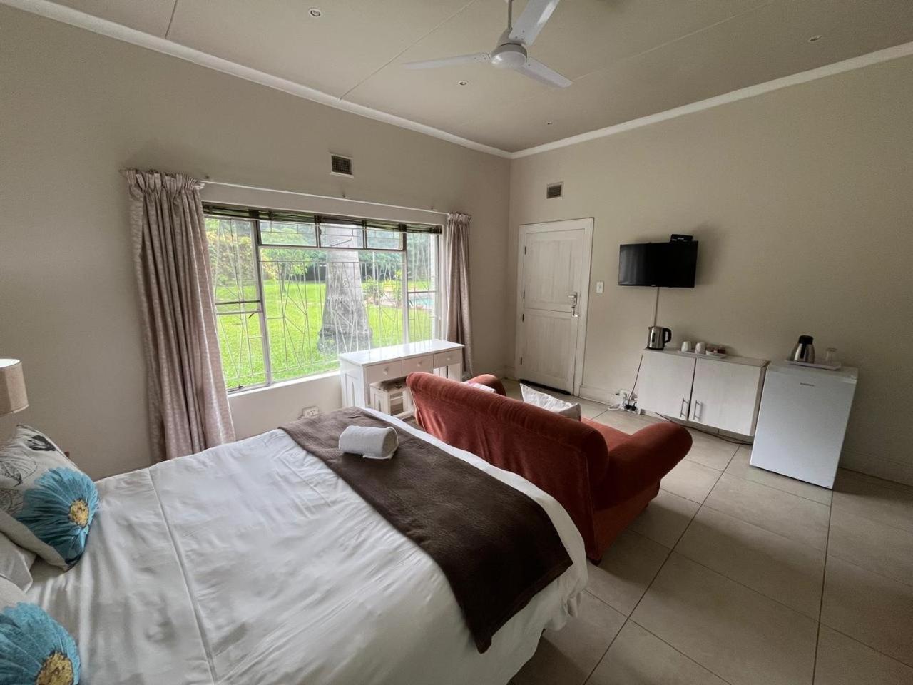 The Guest House Pongola Extérieur photo