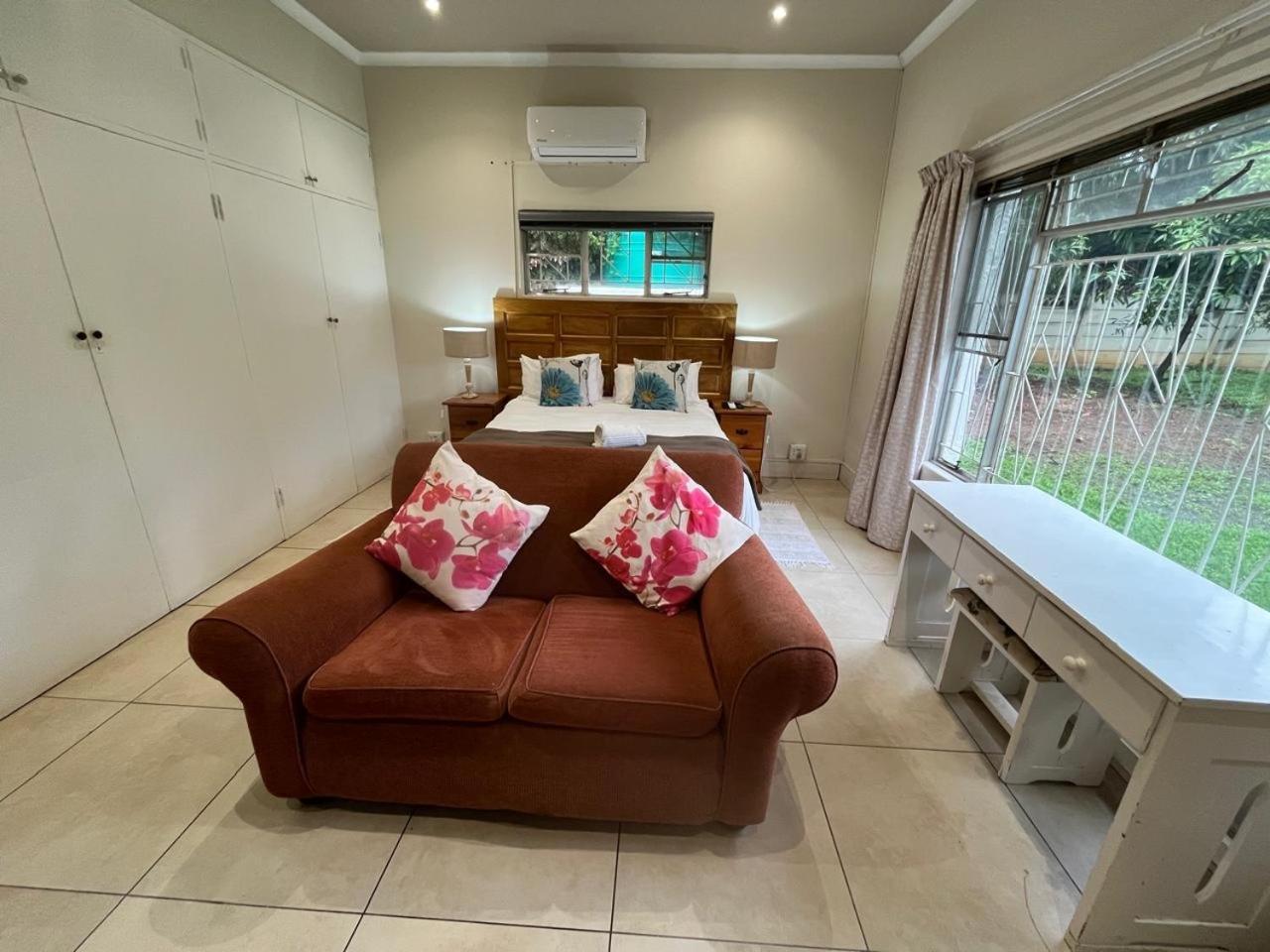 The Guest House Pongola Extérieur photo